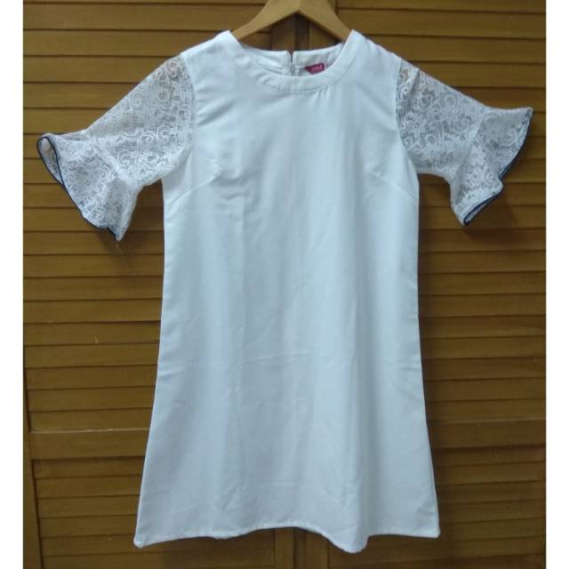 Gyamaru Lace Drapped Sorabel Mini Dress (Size M)