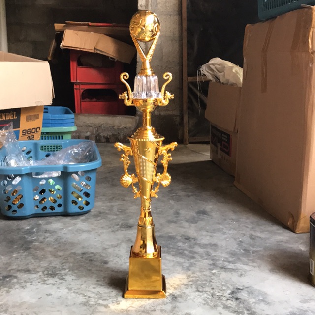 Piala Duplikat Bola Sepakbola