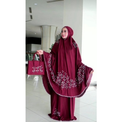 Mukena bordir bunga cengkeh