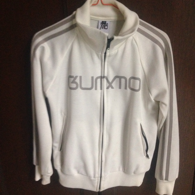 Preloved jaket gummo