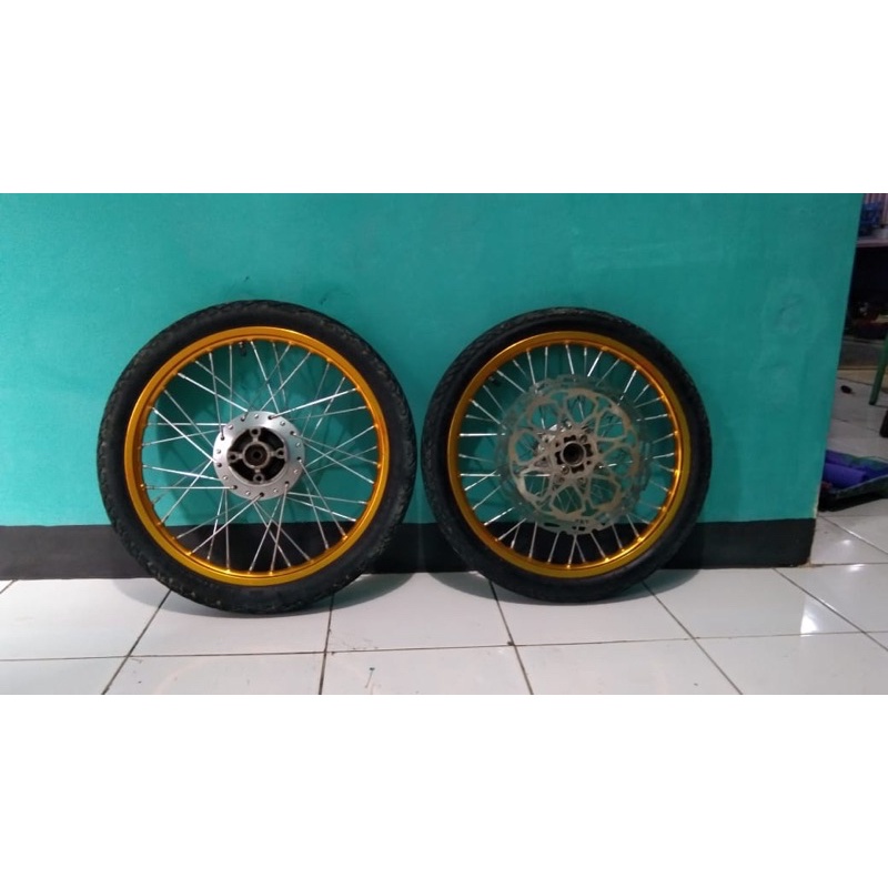 velg Honda sonic 150r