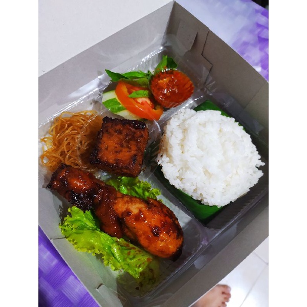 

nasi ayam bakar