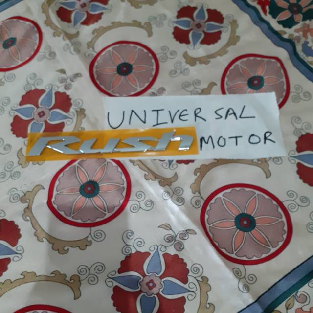 Aksesoris emblem toyota all new rush