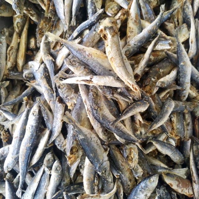 Ikan asin layang rebus 250gr / ikan layang / ikan cue / ikan pindang