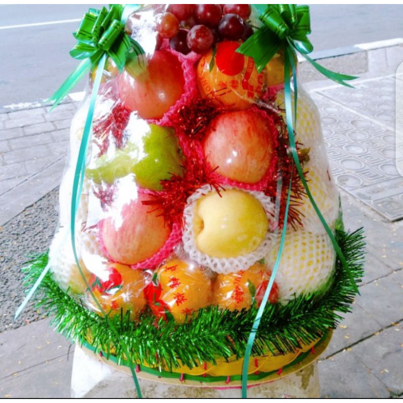 

parcel buah ukuran L