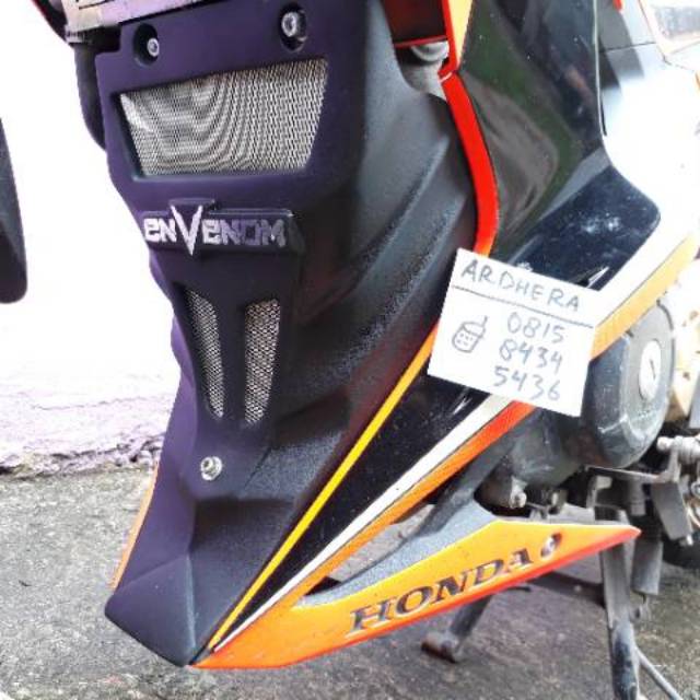 Vgrill penutup mesin Honda SONIC 150R by enVenom