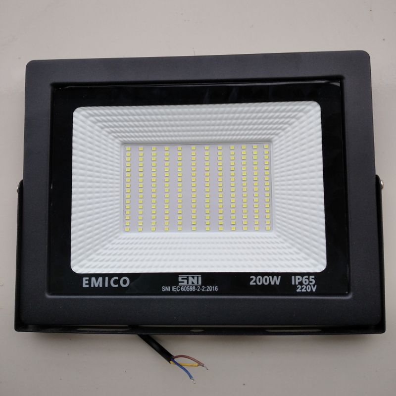 LAMPU SOROT OUTDOOR MURNI LED 100W 200W LAMPU TEMBAK LAPANGAN PANGGUNG LAMPU  PUTSAL LAMPU JALAN 220VOLT