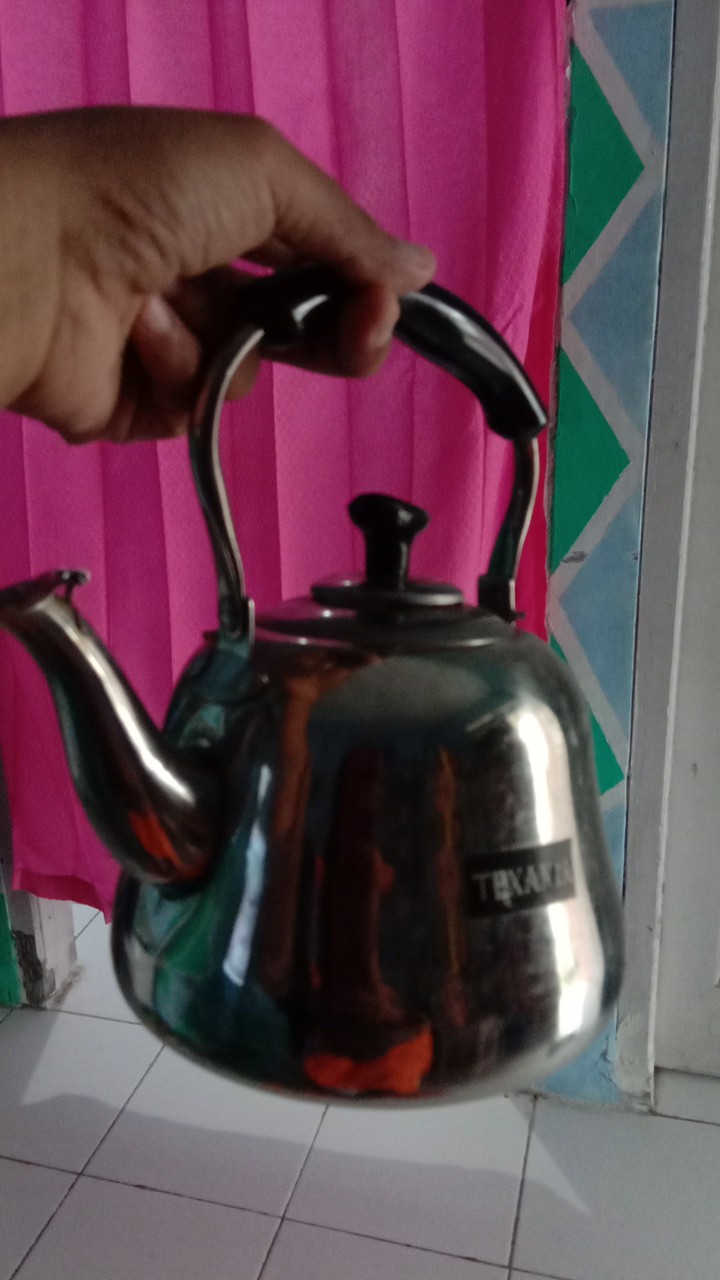 Teko Jambu,bunyi Stainless Steel Texania 1,5 Ltr