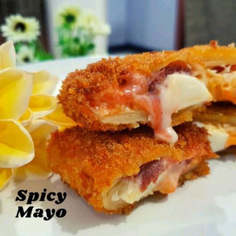 

risoles mayo sosis telur saos sambal enak