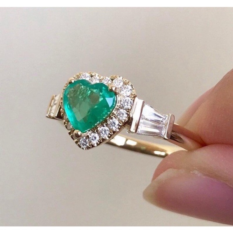 Cincin Lapis Emas Emas Asli Kadar 375Desain Hati Emerald Untuk Wanita