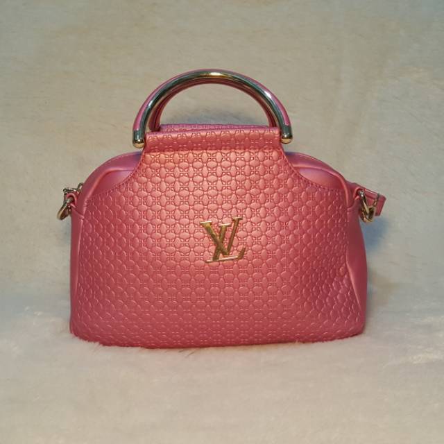 Preloved Tas pink lv