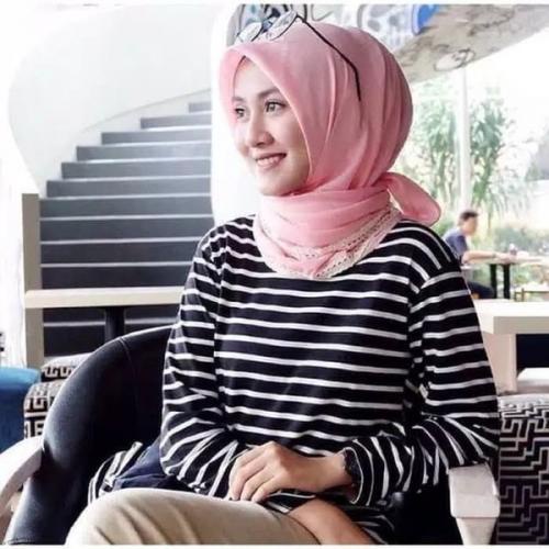 MANSET KAOS WANITA LENGAN PANJANG HITAM PUTIH