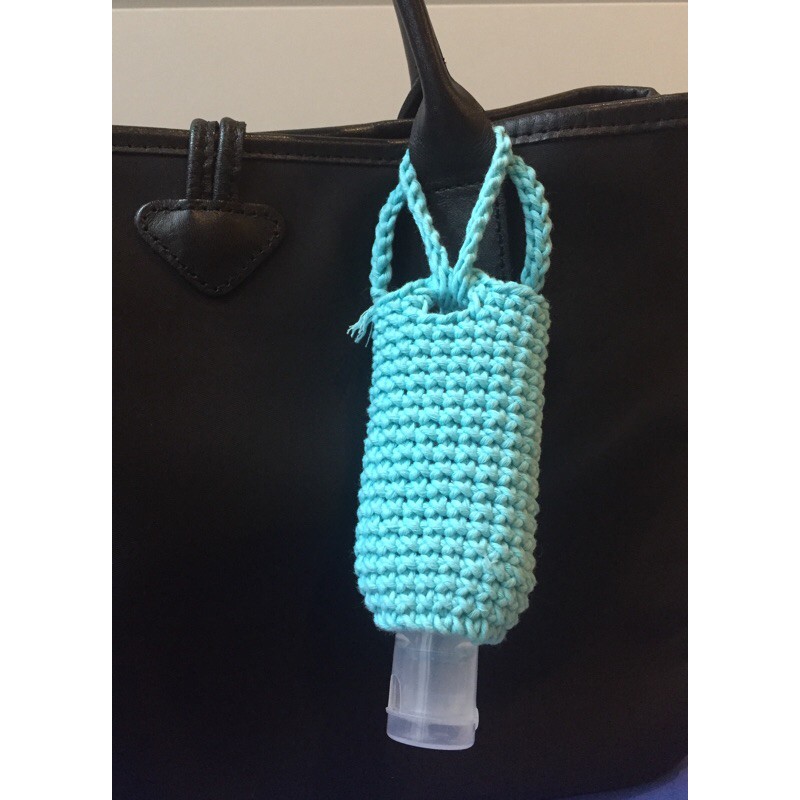 Hand sanitizer holder rajut