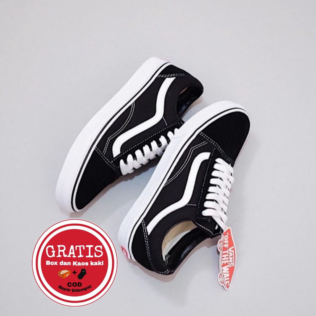 Sepatu Sneakers Vans OLDSKOOL Classic Premium [Free Kaos Kaki]