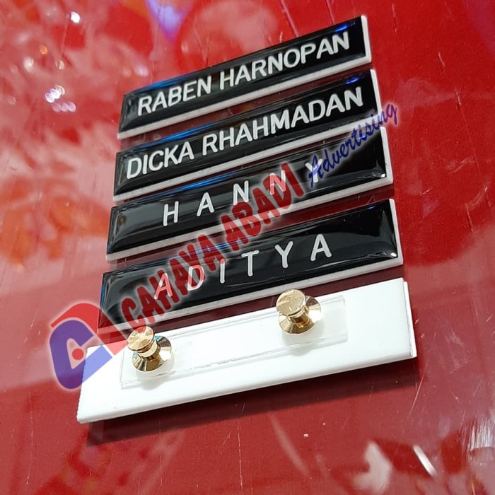 

Dijual Nama Dada Atau Name Tag Atau Papan Nama Paku Jambu Bangkok Gilaa!!!