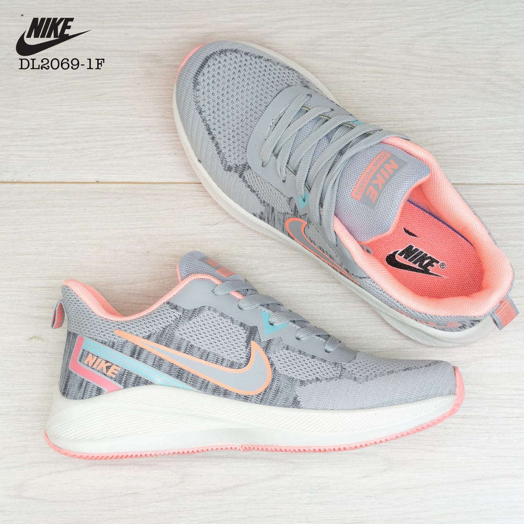 SEPATU CEWEK NIKE DL2069-1F