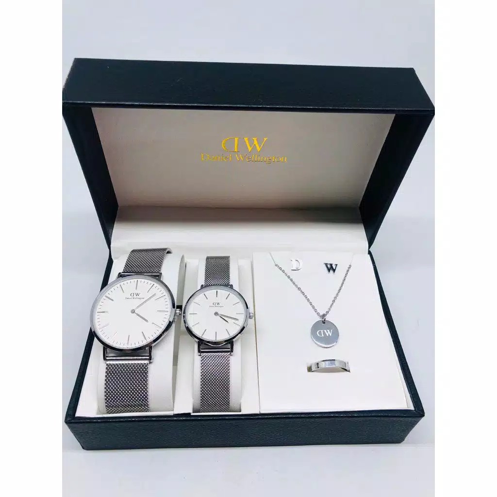 Best Seller !!! Jam Tangan Couple WD 0753K Paket Free Kalung Cincin Anting + Box