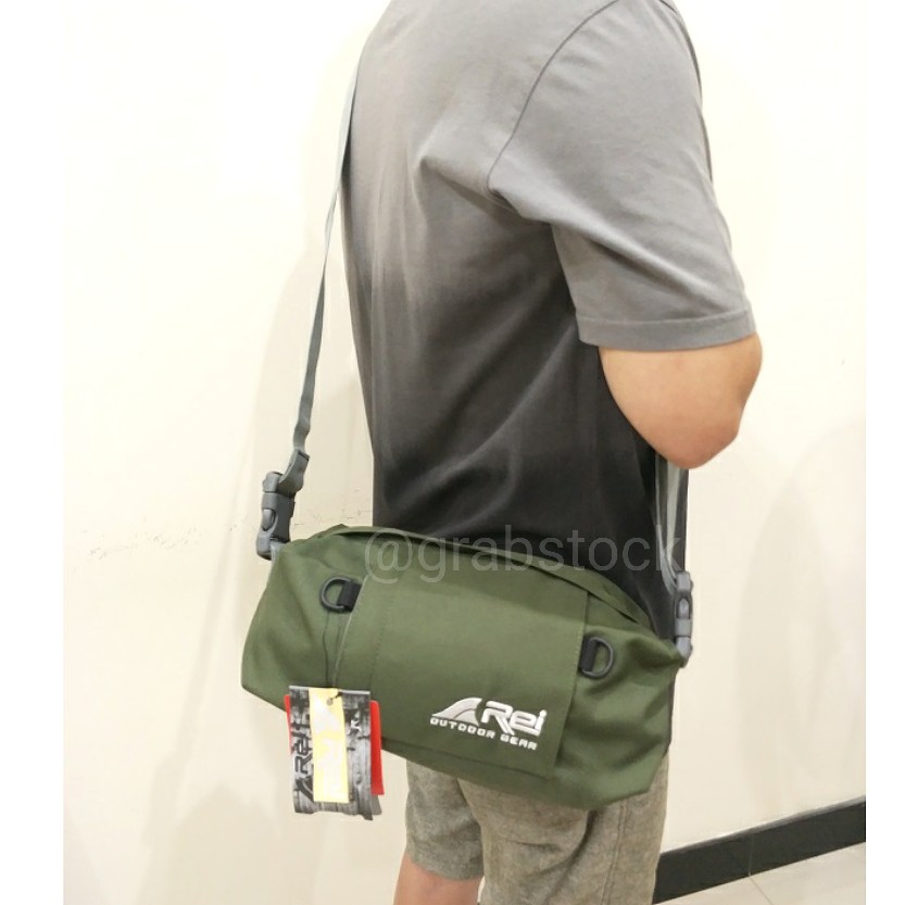  Rei  Selempang  Sling Bag Multifungsi Fastune  Hijau Shopee 