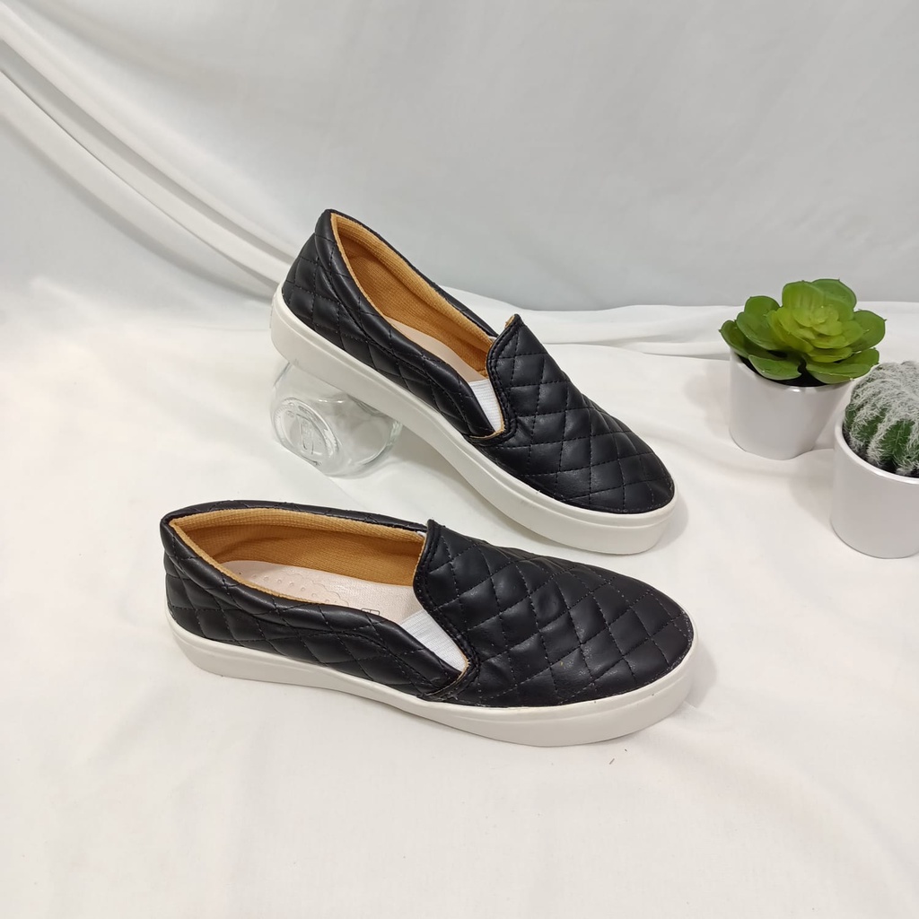 deNova AN-001 Sneaker Wanita-1