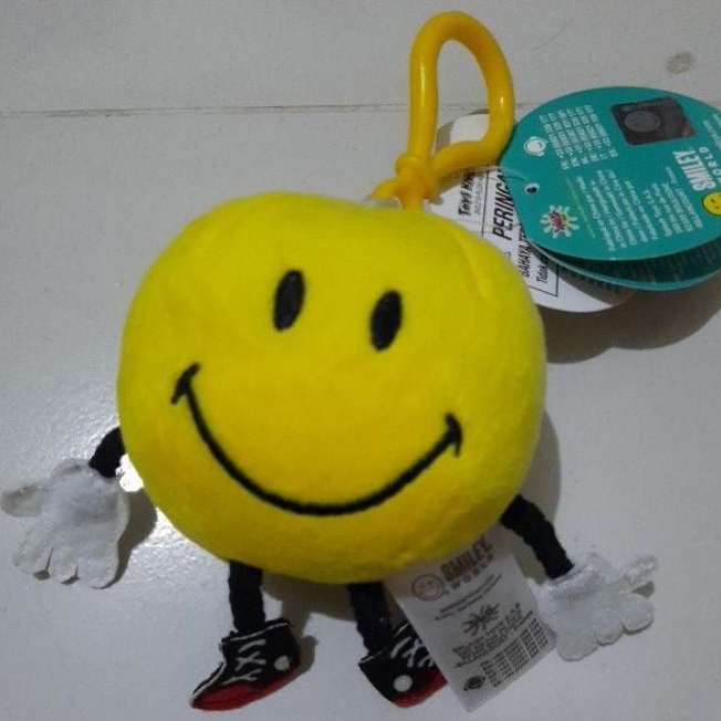 Gantungan Kunci Boneka Smile Toys Kids Doll Girl Boy