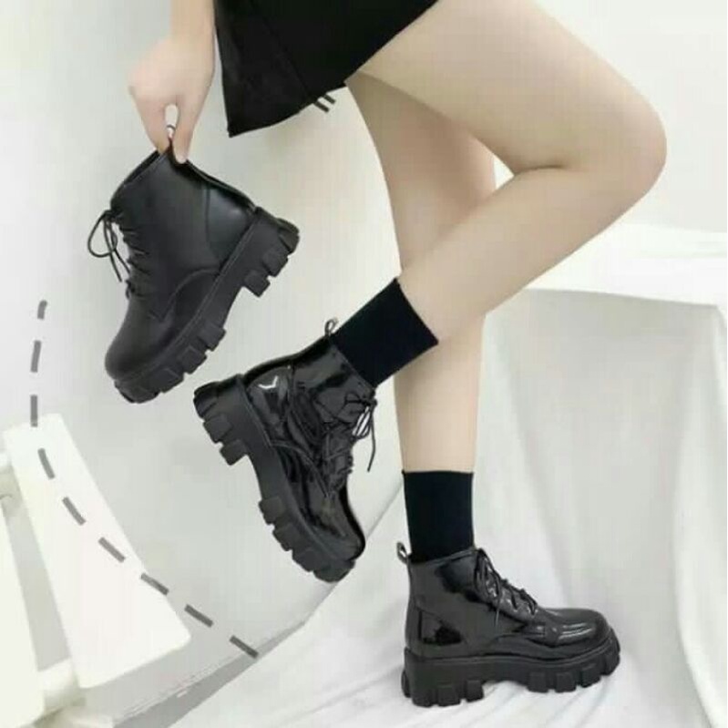 FIN - Sepatu Wanita Sneakers Boots Import Premium Quality IB 532 / Sepatu Boots Wanita Korea / Sepat