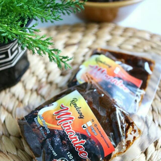 

Rendang kemasan "Rendang MINANTOE