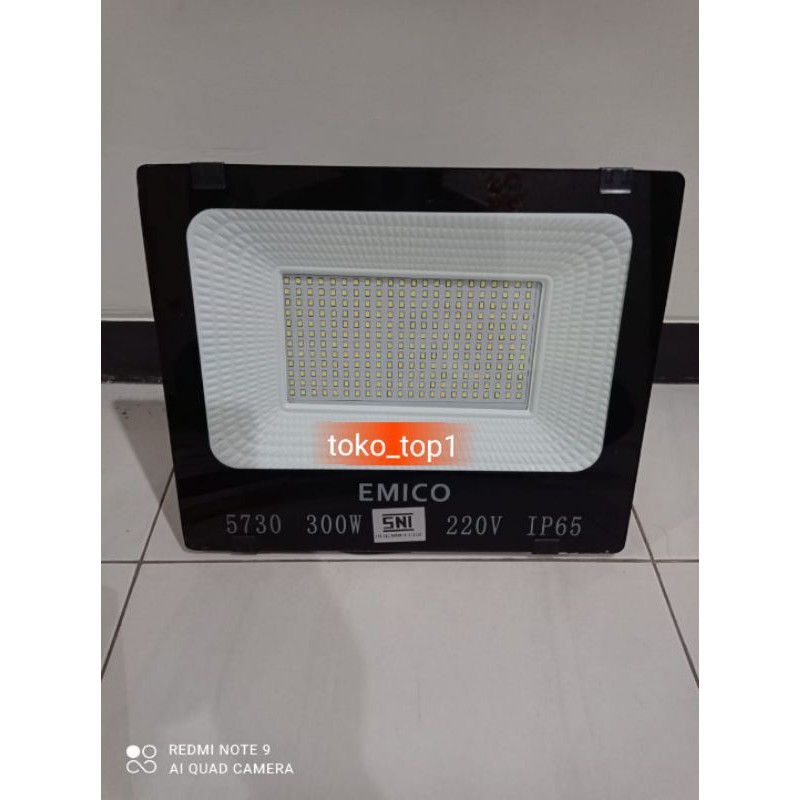 lampu sorot tipis led smd 300w outdoor tembak/ flood light /kap sorot led /smd