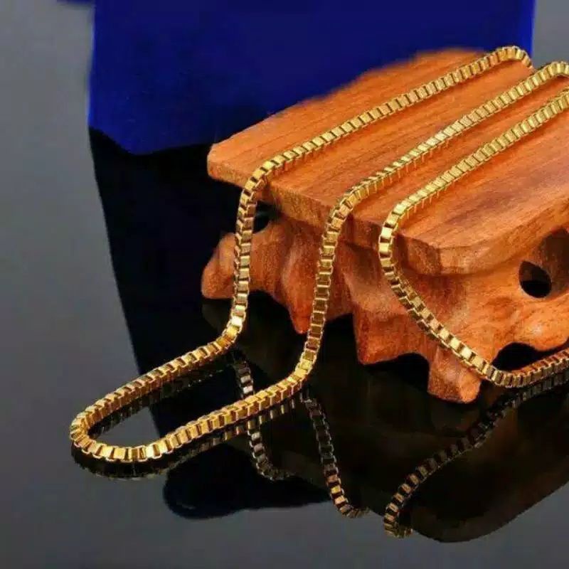 kalung titanium model Itali warna emas Bagus berkualitas