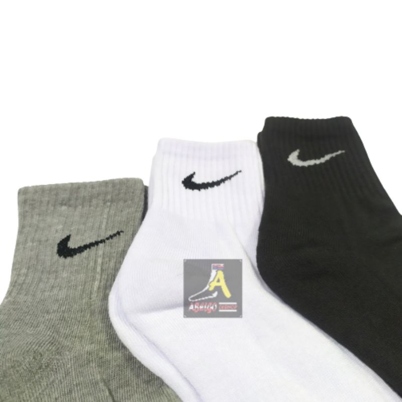 kaos kaki olahraga nike tebal/kaos kaki sport tebal nike 3/4