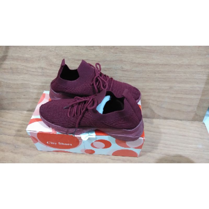 Sepatu Wanita - City Shoes - Sepatu Slip On - Sepatu Sport Wanita