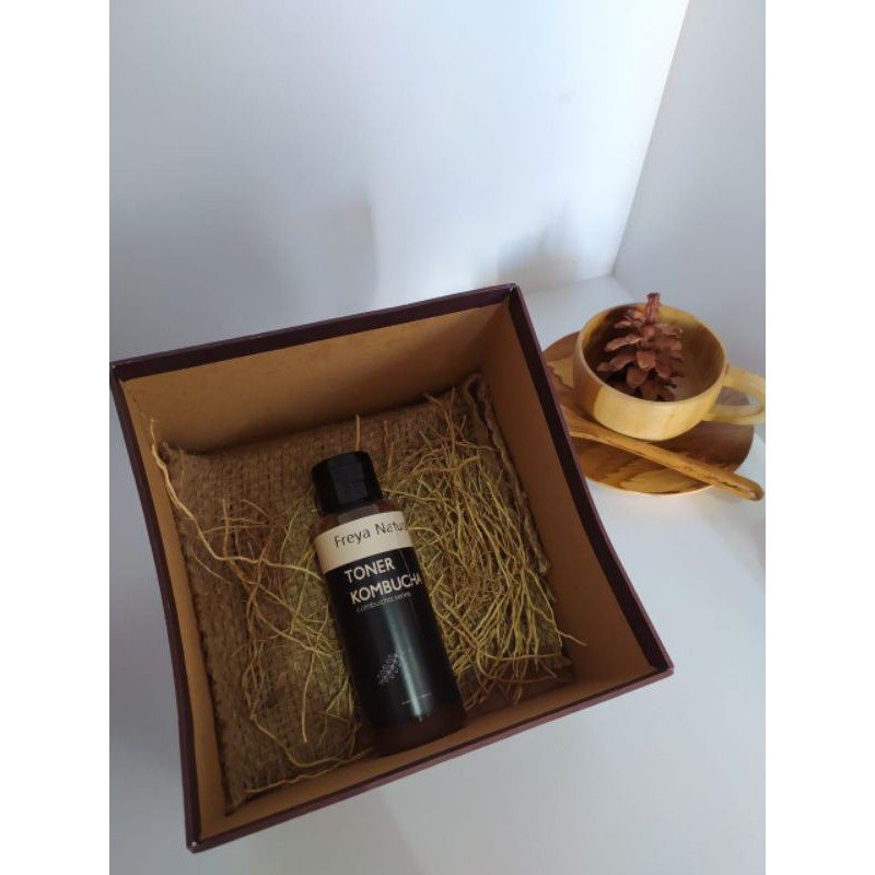 Toner Kombucha Kombucha Exfoliating Toner Toner exfoliating Toner Exfoliator by Freya