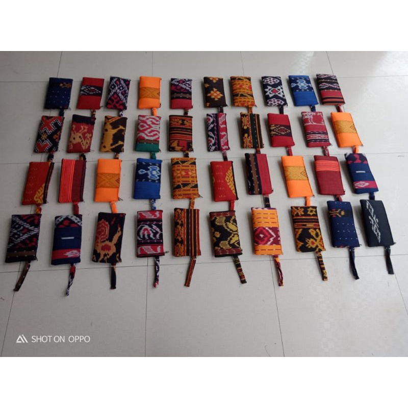 card holder dompet Hp wanita. kain tenun