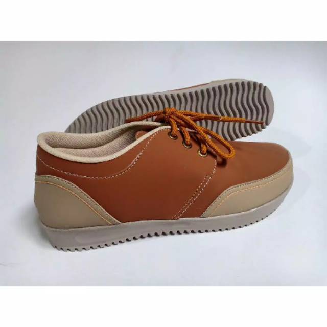 Sepatu one love