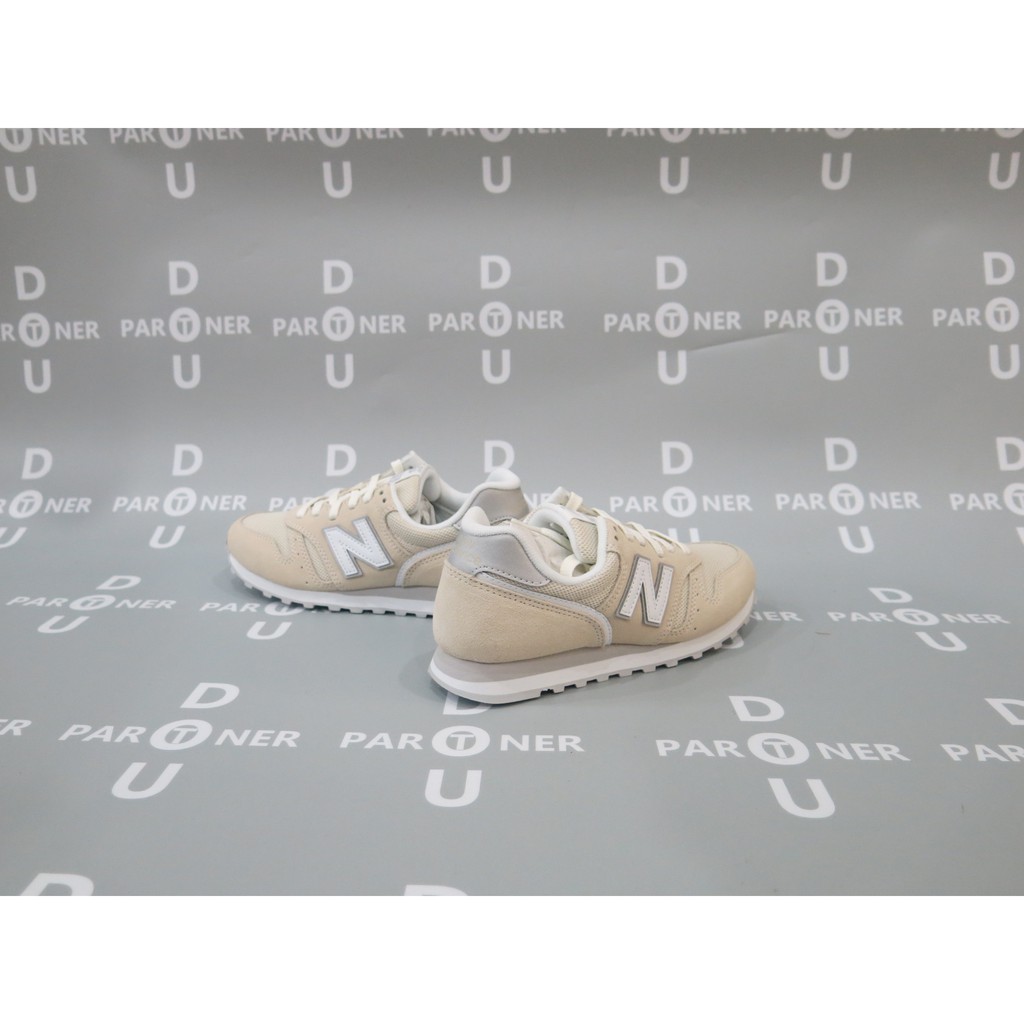 new balance 373 off white