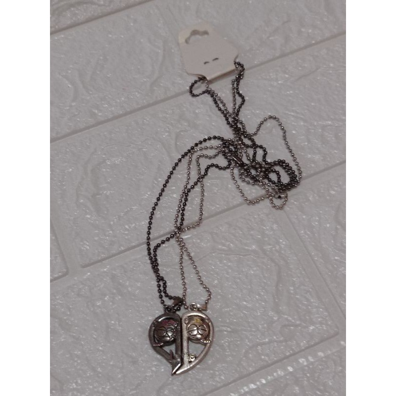 Kalung Couple motif hati