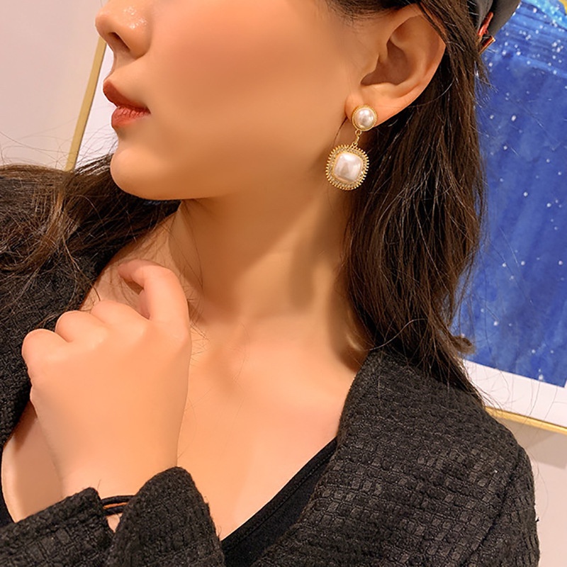 Anting wanita mutiara gaya busana Korea Berlian buatan