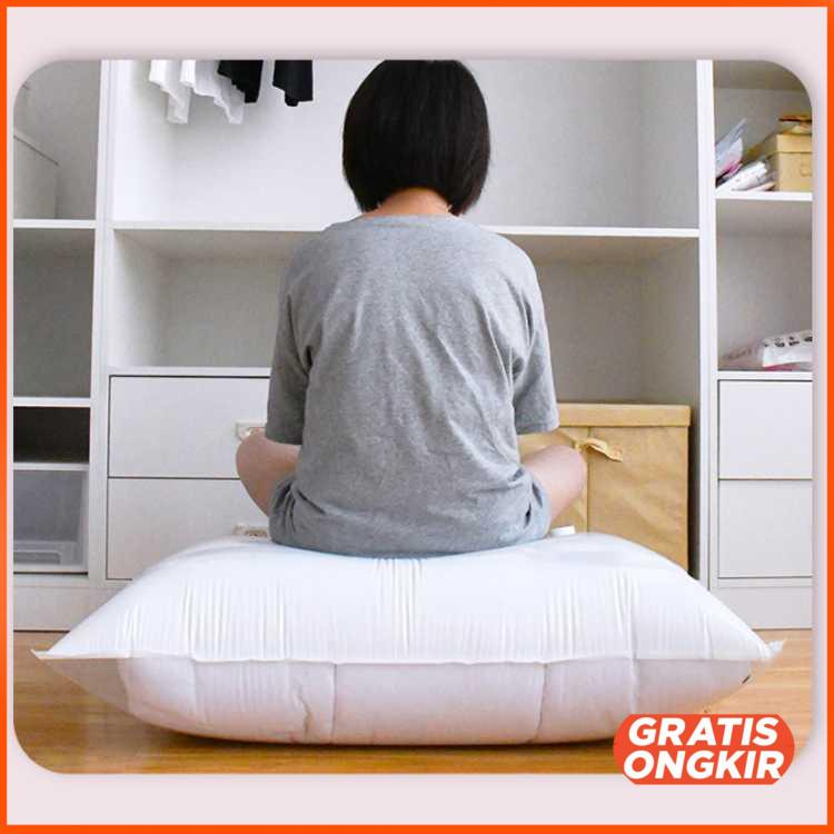 Kantong Plastik Pakaian Vacuum Bag 8 PCS with Hand Pump - WH021