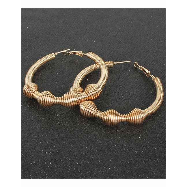 LRC Anting hoop Fashion Gold Color Alloy Spring Wire Geometric P48309