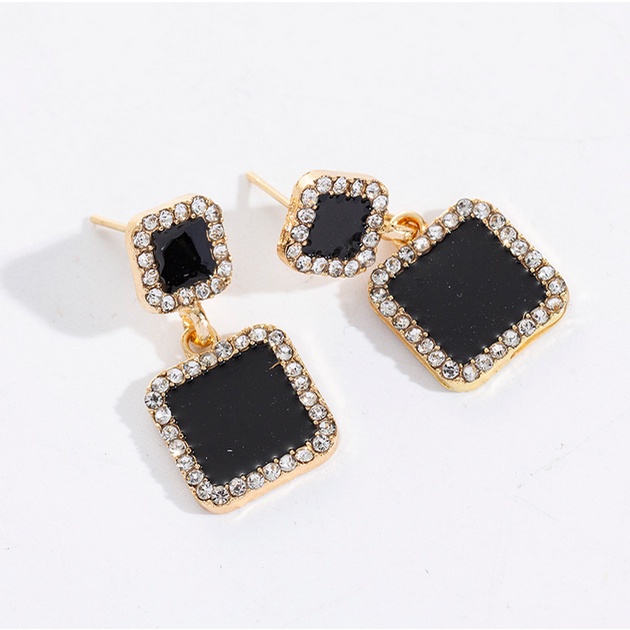 Anting Titanium Korea Perempuan Dewasa Motif Square Kotak Hitam Fashion Wanita Anting kualitas import ANT71