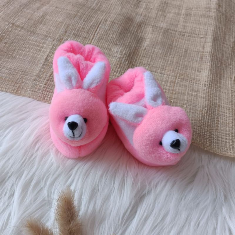 Sepatu bulu kelinci bayi 0-6 bulan