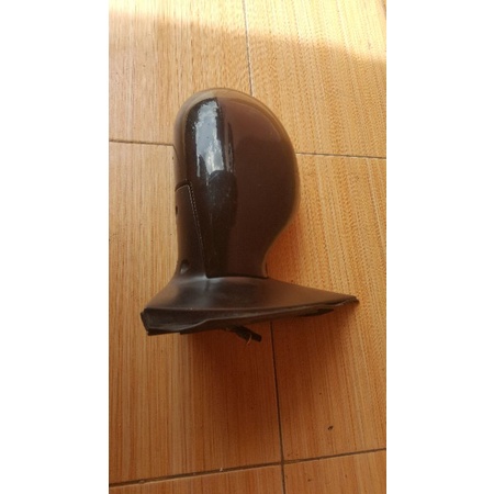 spion kia carnival sebelah kanan