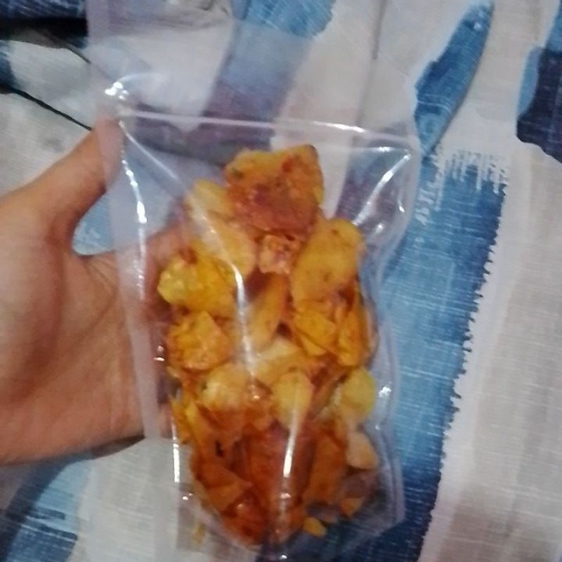 

keripik pedas 1/4