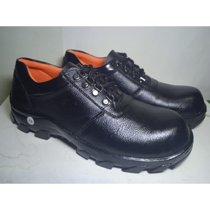 sepatu safety kulit asli ujung model pendek