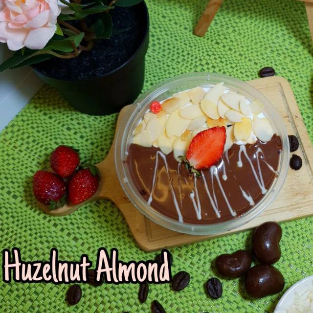 

Huzelnut almond