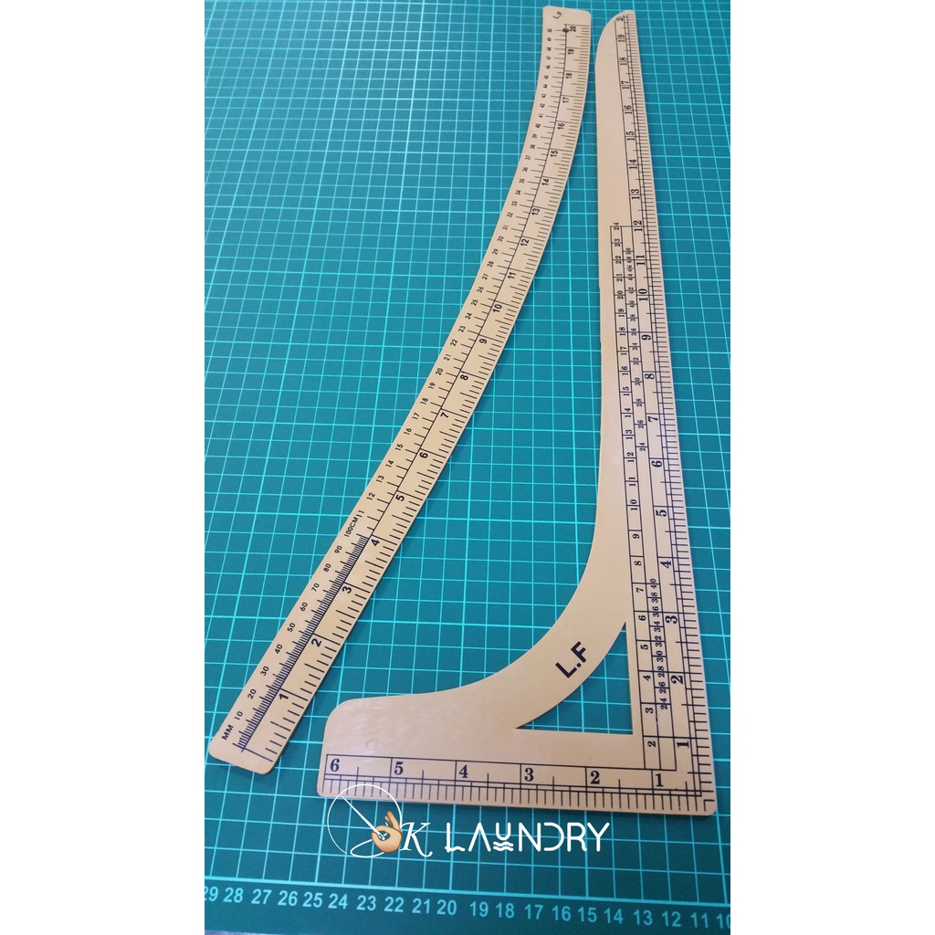 Penggaris Pola Pakaian Plastik 1 Set