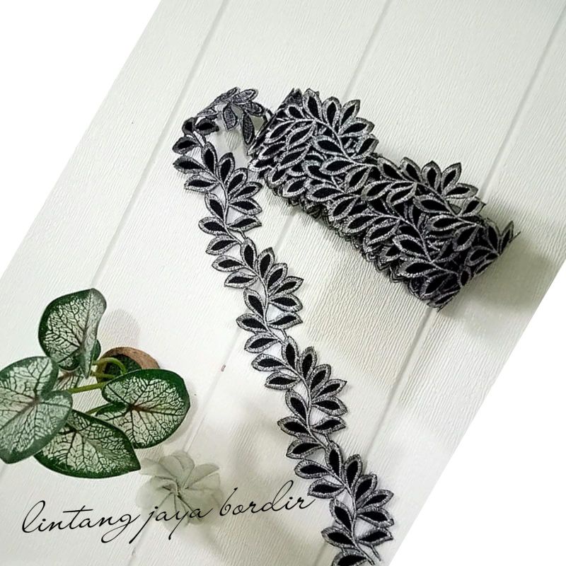 renda bordir aplikasi daun akar