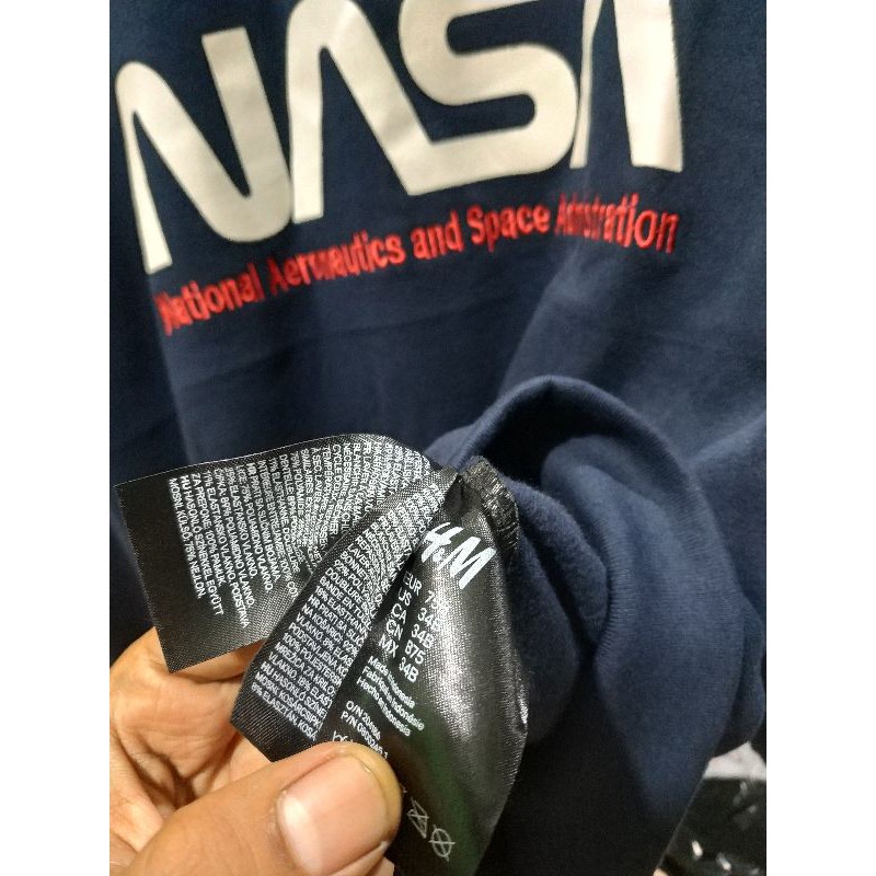 Crewneck Sweater H&amp;m Nasa Navy Hnm Pria Wanita Cewek Biru Dongker Free Paper bag