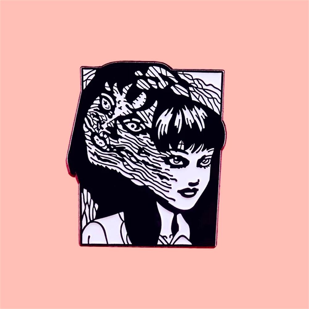 [Elegan] Junji Ito Tomie Pria Anime Jepang Wanita Fashion Perhiasan Aksesoris Pakaian Bros Enamel Keras Pin