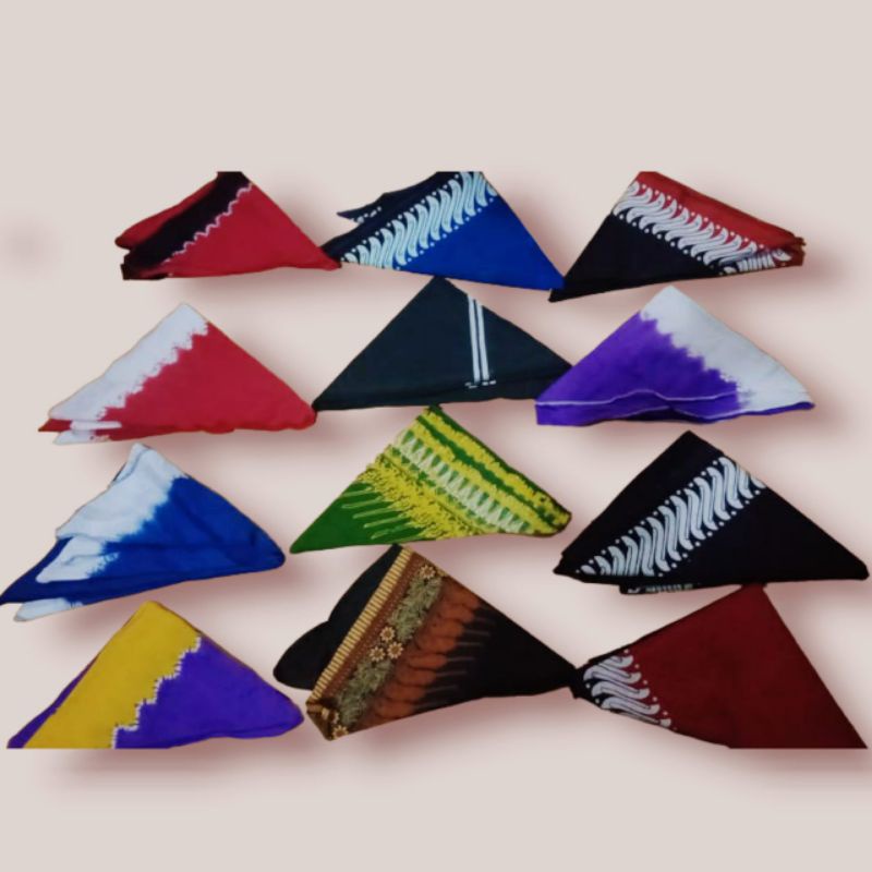 Udeng segitiga/Jaranan/Reog