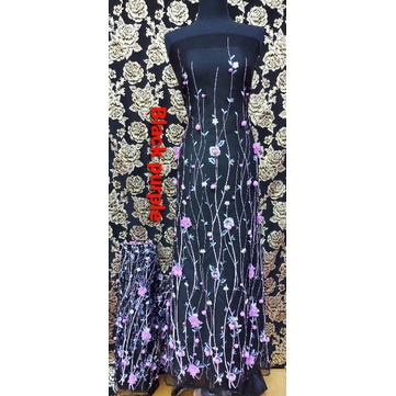 TILE POM POM &amp; CHIFFONE APPLIQUE